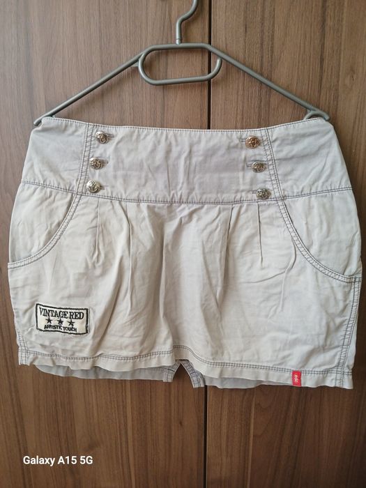 Дамска къса пола