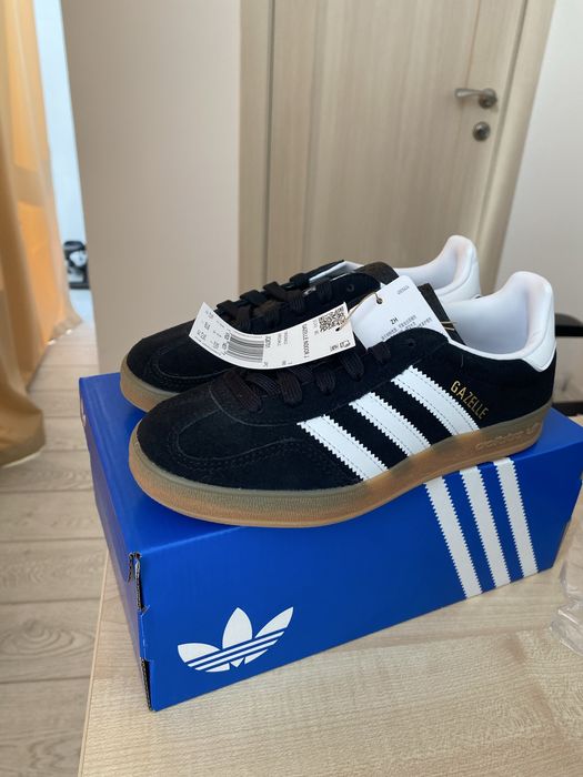 Продам Adidas Gazelle детские оригинал
