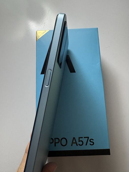 Продам или обменяю Oppo A57s 128гб