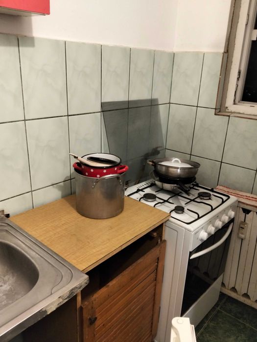 Inchiriez garsoniera confort 1