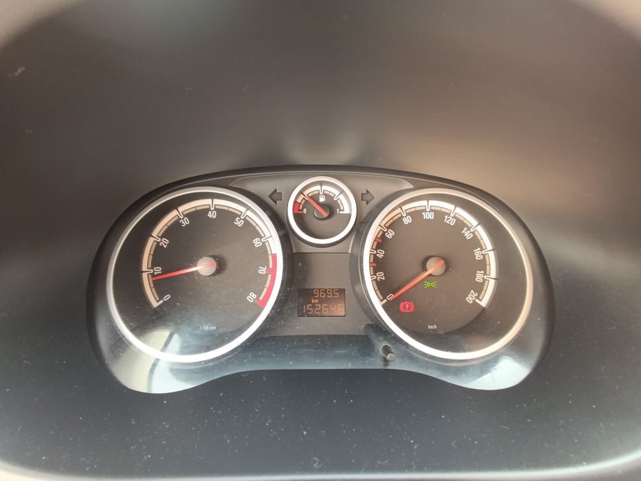 Opel Corsa 1.2 benzina