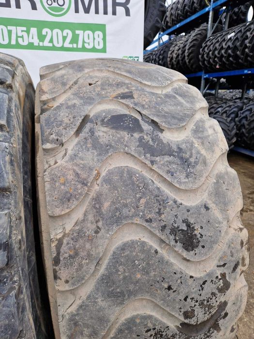 Anvelope Westlake/Michelin 26.5R25 pentru JCB și Renault.