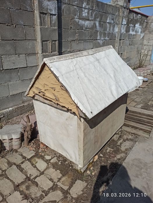 Продам будки для собак