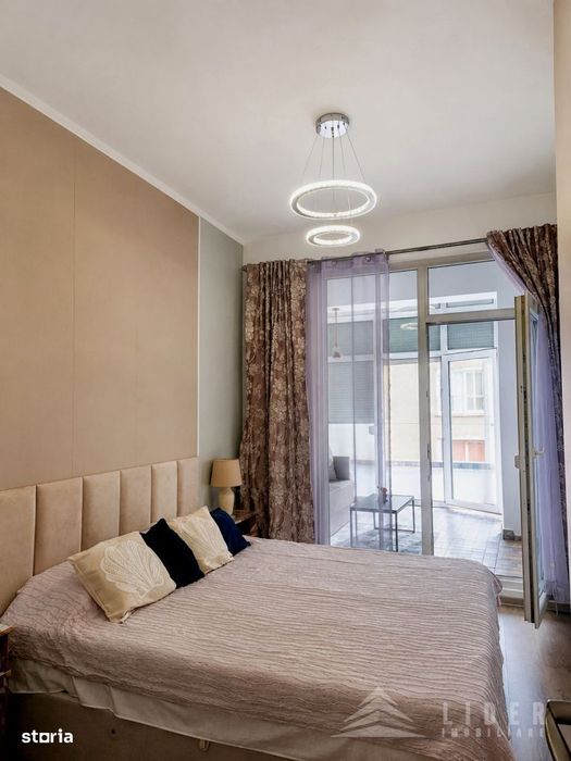Apartament 2 camere de vanzare in Centru, str. Traian | terasa 50 mp + — fotografia 1