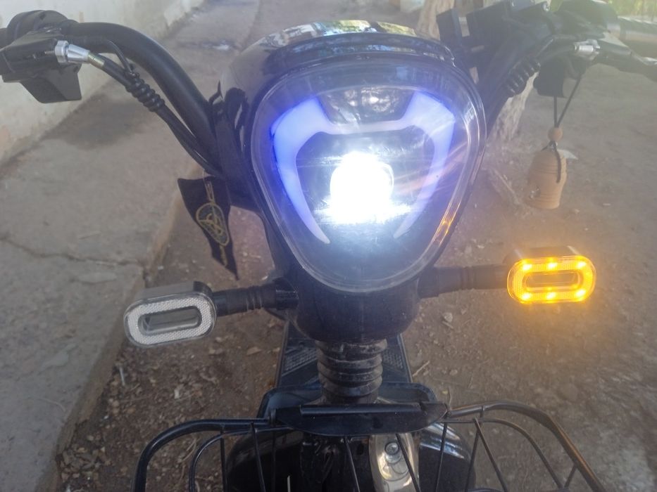 Продаётся электро скутер