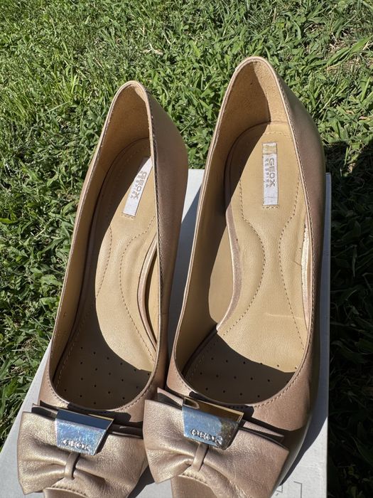 Обувки на ток “GEOX”