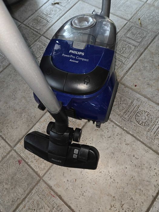 Прахосмукачка Phillips Power Pro compact Animal