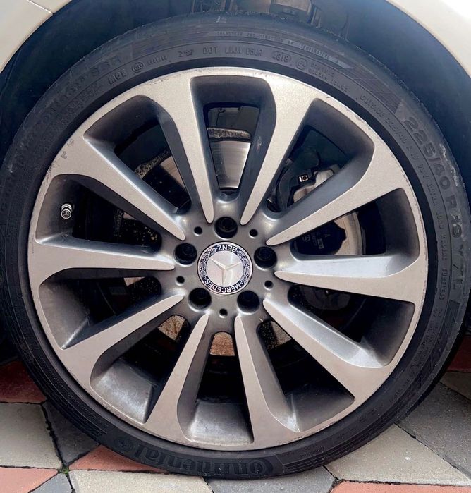 Jante Mercedes R19 Originale în două lățimi cu anvelope