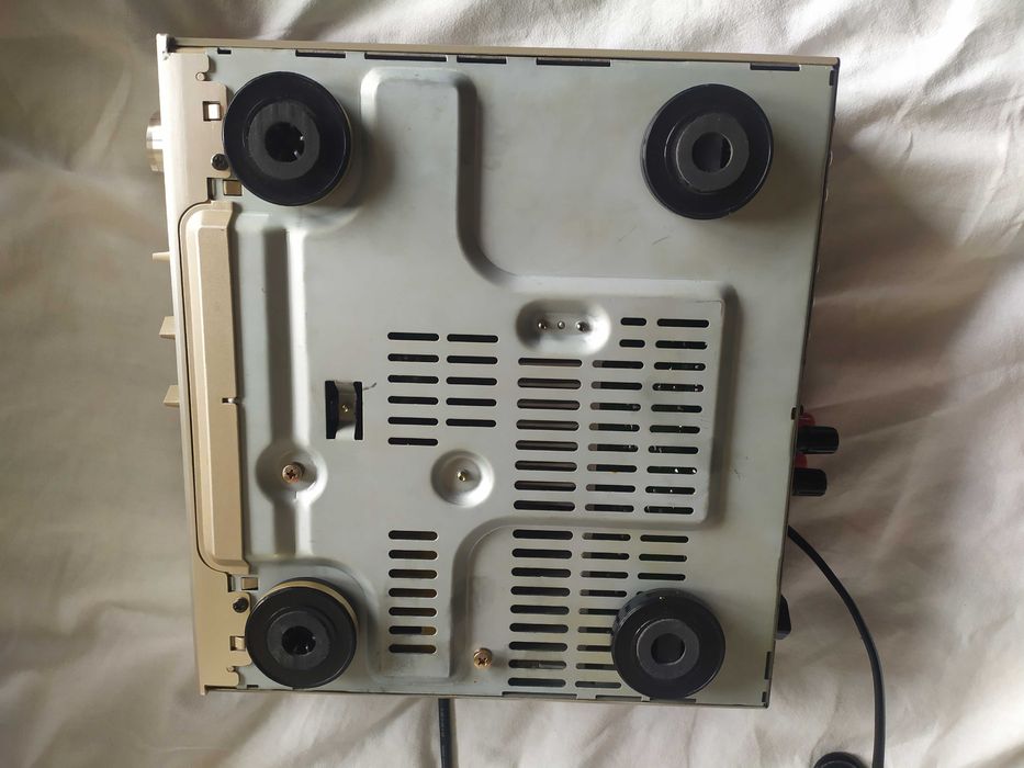 Продавам радио-ресивър "DENON DRA-F100"