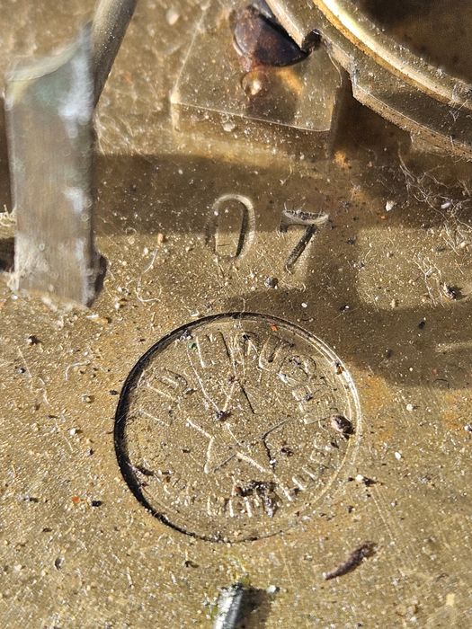 Mecanism ceas șemineu