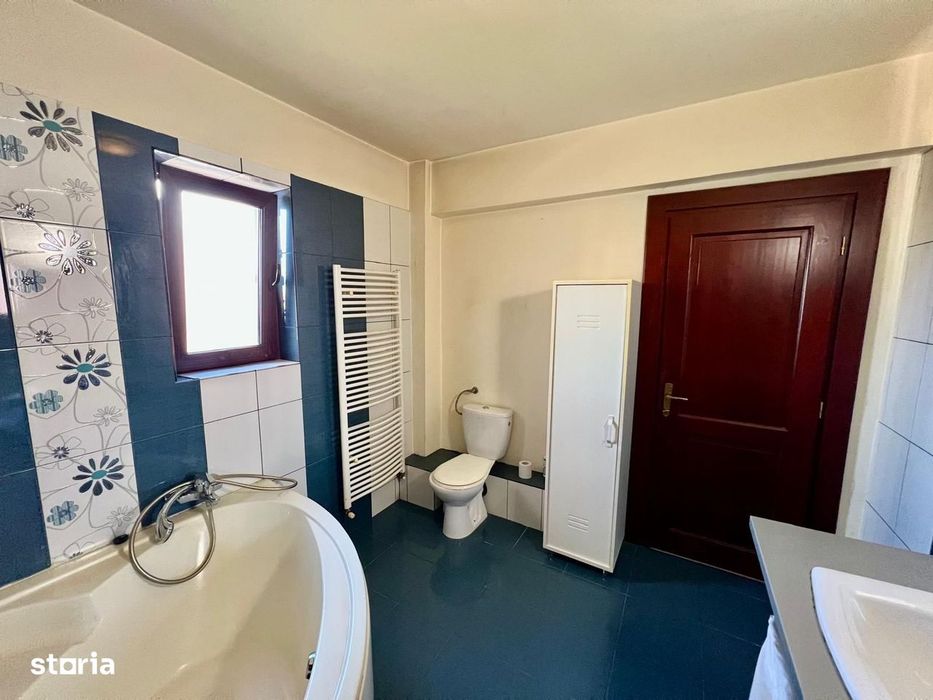 Apartament la vila - 3 camere, 96 mp, parcare - Sub Arini