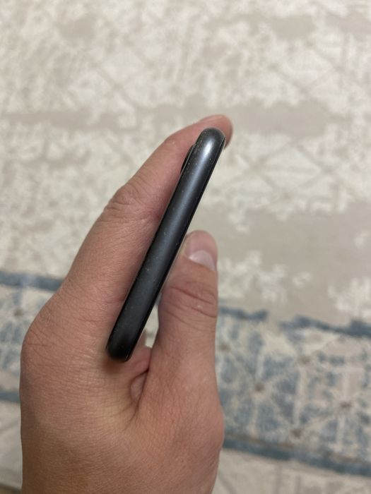 Продам Iphone 8, 64gb
