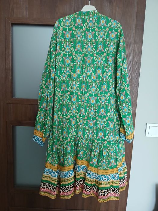 Рокля с дълъг ръкав, широка, вискоза, ефирна и приятна материя