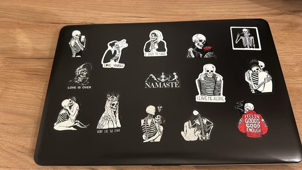 Линова ноутбук рабочий