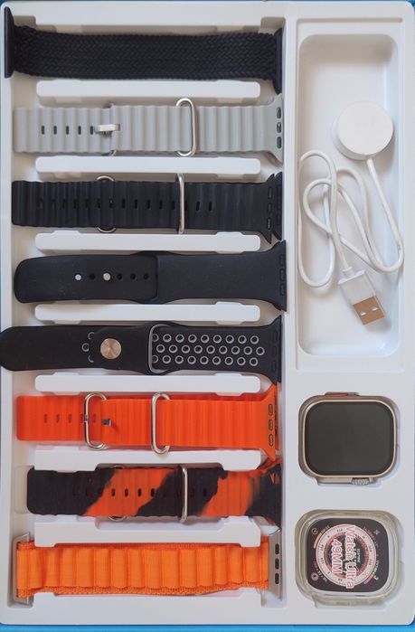 Смарт часы  8 ремен и чехол зарядчик