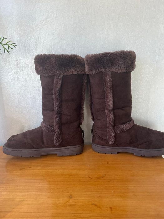 Cizme dama UGG marimea 38-38,5