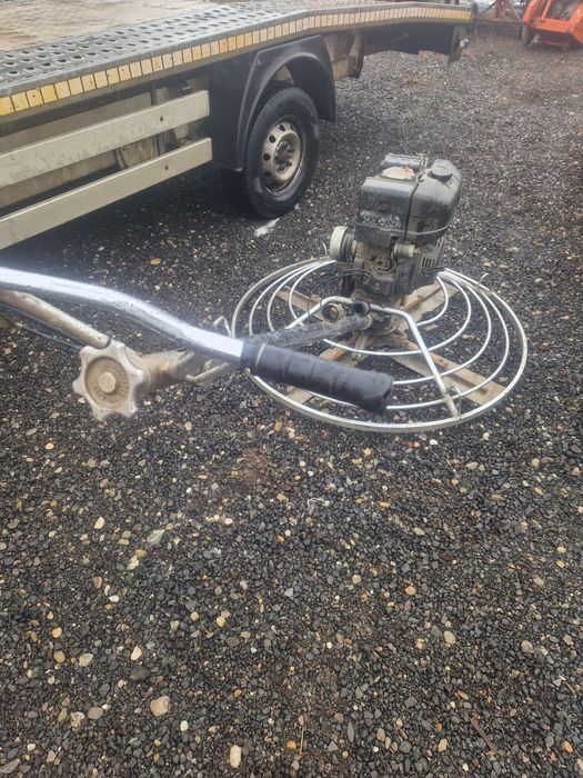 Elicopter finisare beton de inchiriat