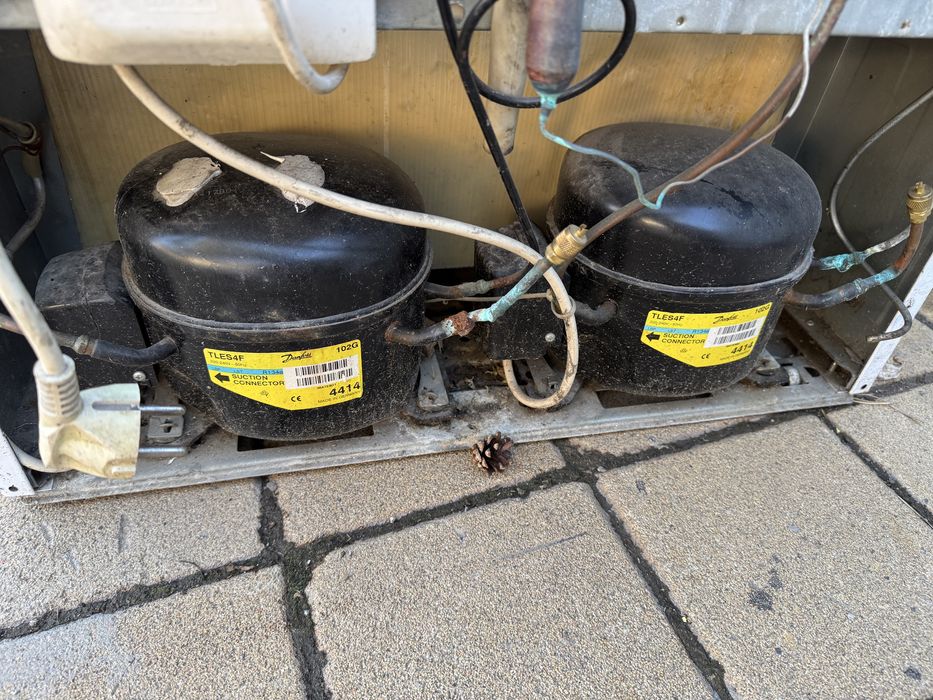 Холодильник indesit