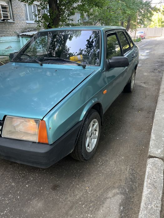 Продам ваз 21099