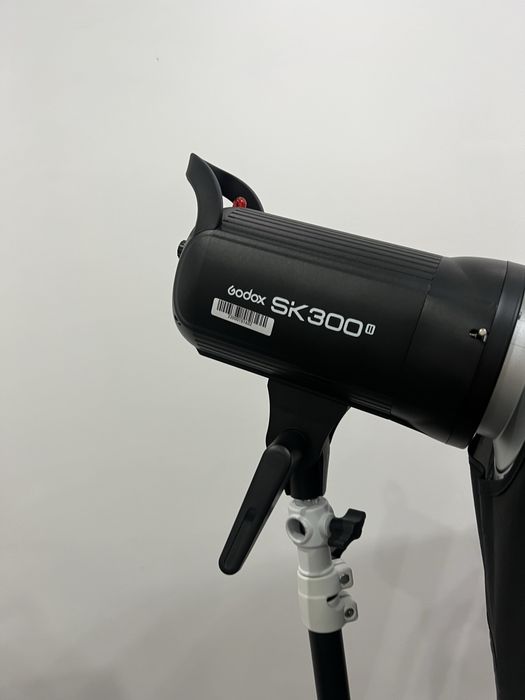 Продам импульсный свет от godox