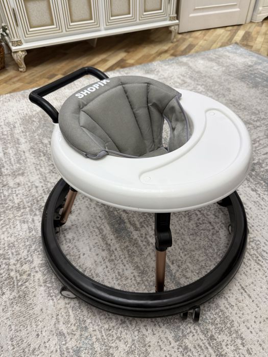 Ходунок для ребенка