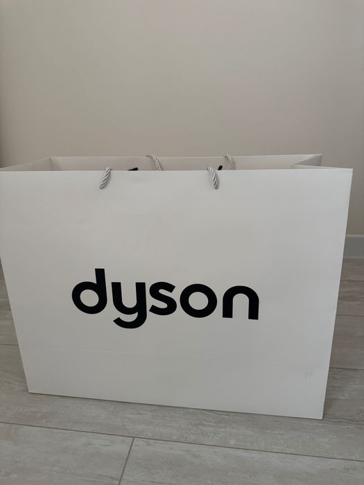Новый Dyson стайлер