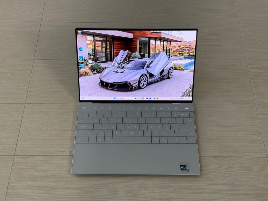 13.4’ 3.5K OLED Touch i7-1260P Dell XPS 9320+ 16GB LPDDR5 5200Mhz 512GB SSD Nvme
