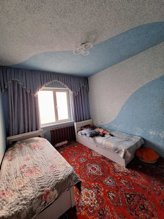 Продаётся квартира 4 комн на Мирзо Улугбекском районе Ахмад Югнакий