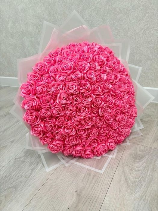 Букеты из атласных роз