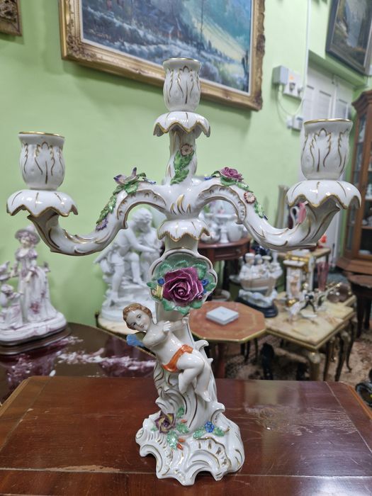 Уникален антикварен немски порцеланов свещник Ernst Sohne