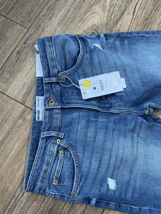 Blugi bărbați bershka
