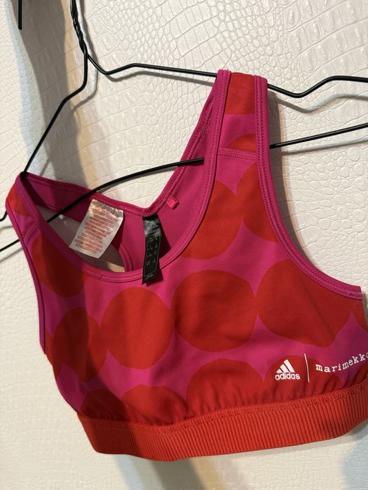Бюстие adidas спортно