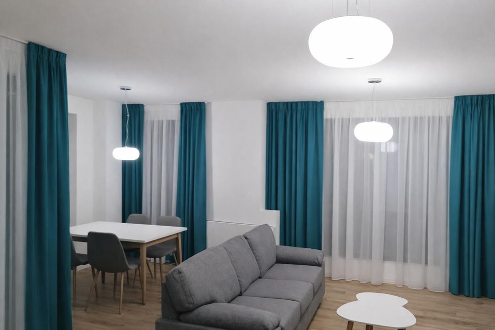 Дава се под наем Тристаен апартамент в София, Студентски град - 91 кв.м за 797.64 € - Снимка #1