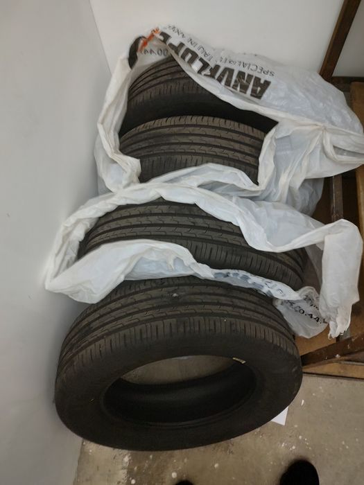 4 cauciucuri Continental 205/60/16