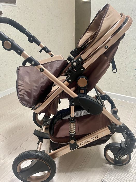 Детская коляска для прогулок