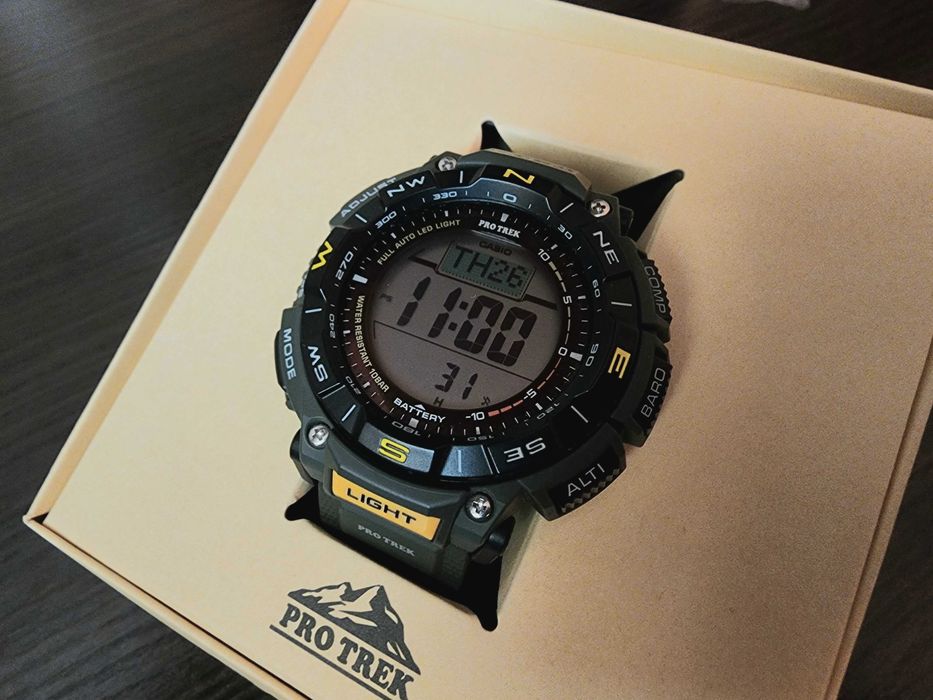 Часы Casio Pro Trek PRG-340, новые.