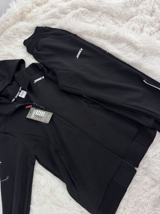 Дамски екипи на топ качество