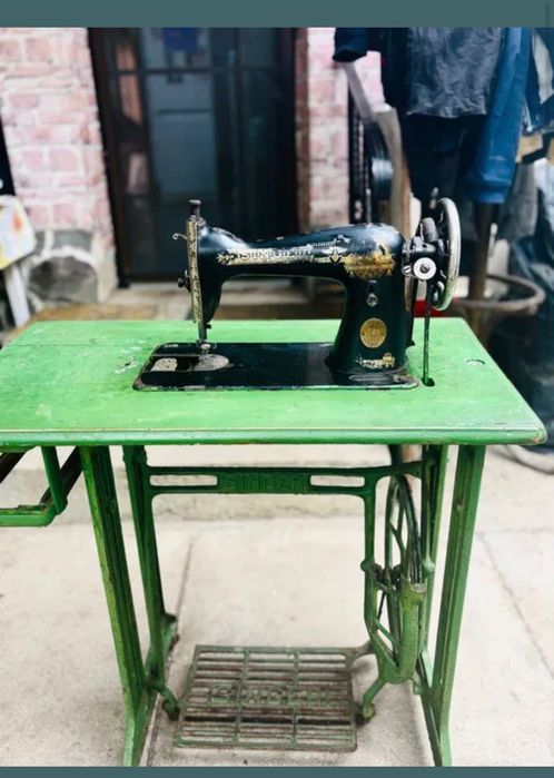 Mașină de cusut Singer 1900 – piesă vintage deosebită