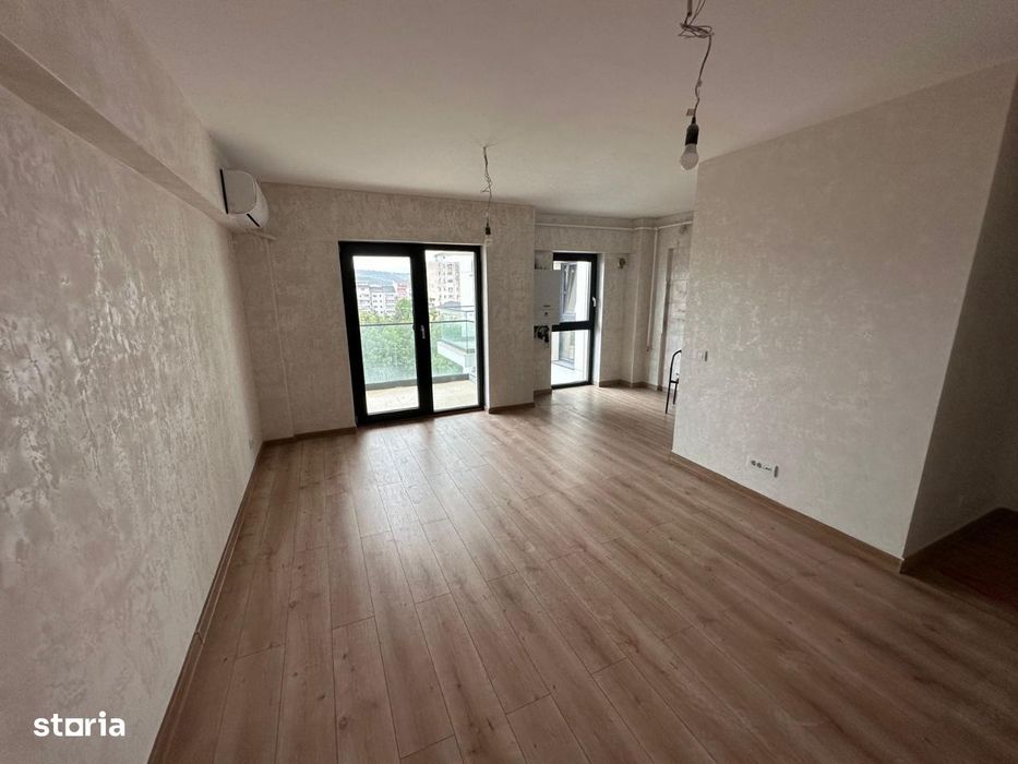 BLOC NOU, FINALIZAT, 2 CAMERE,58 MP in zona Pacurari-Alpha Bank! — fotografia 1