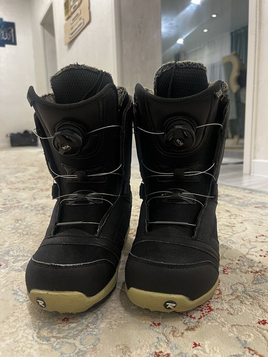 Продам ботинки для сноуборда