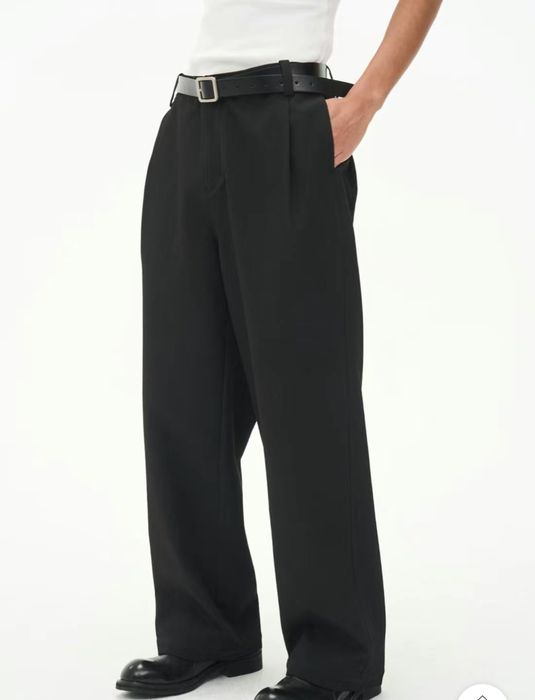 Black baggy pants