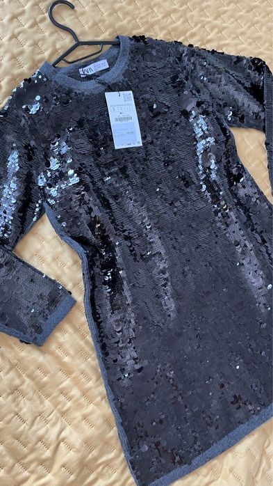 Zara Дамски красива рокля с пайети
