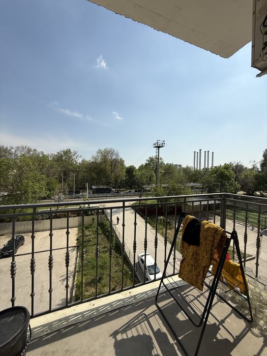 Срочно продаётся 1-комн квартира в Юнсабадском районе, 1/4/9