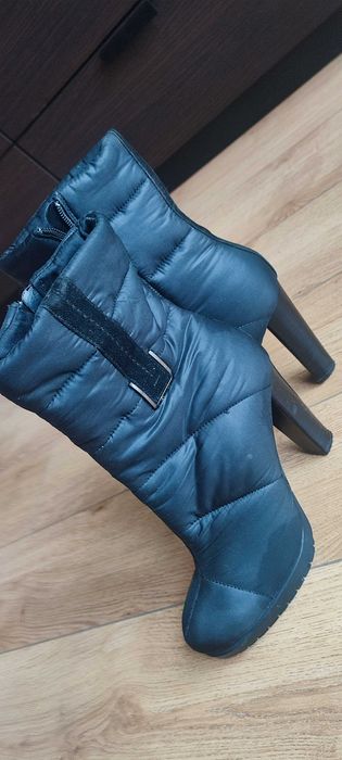 Ghete  pt.femei Calvin Klein