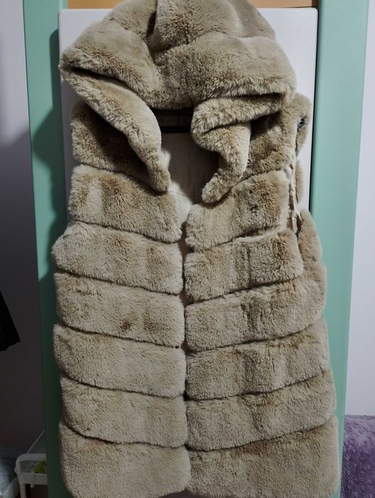 Дамски елек, като нов