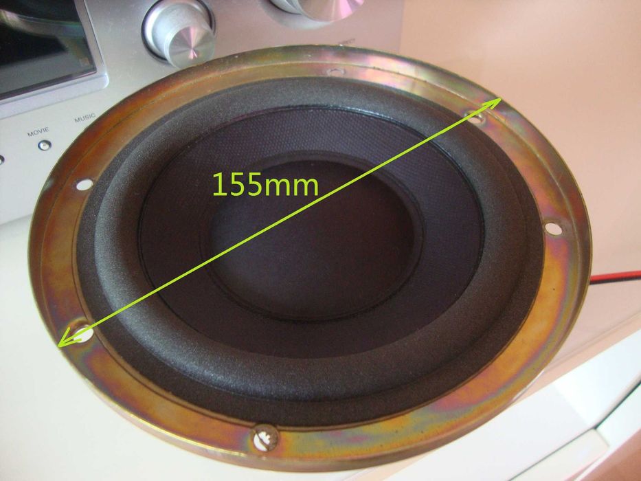 Продавам бас Panasonic