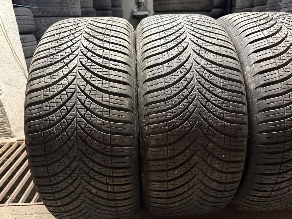 Goodyear 235/45/18