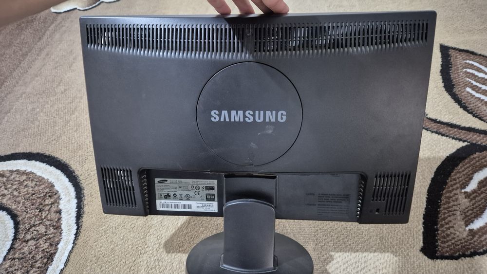 Samsung monitor ideal