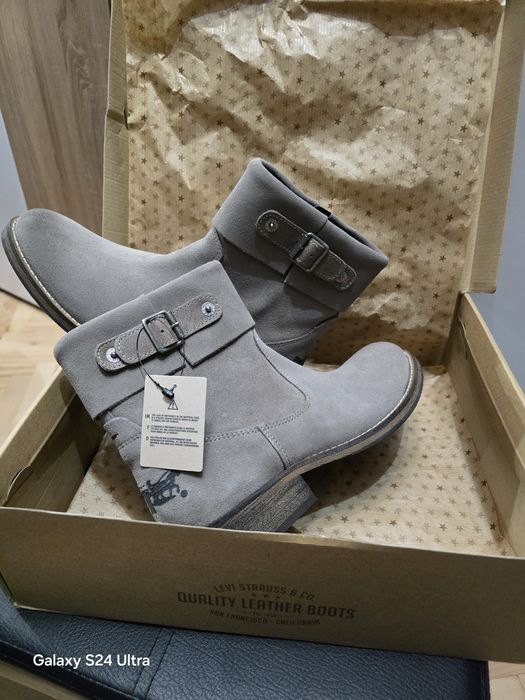 Боти дамски Levi's