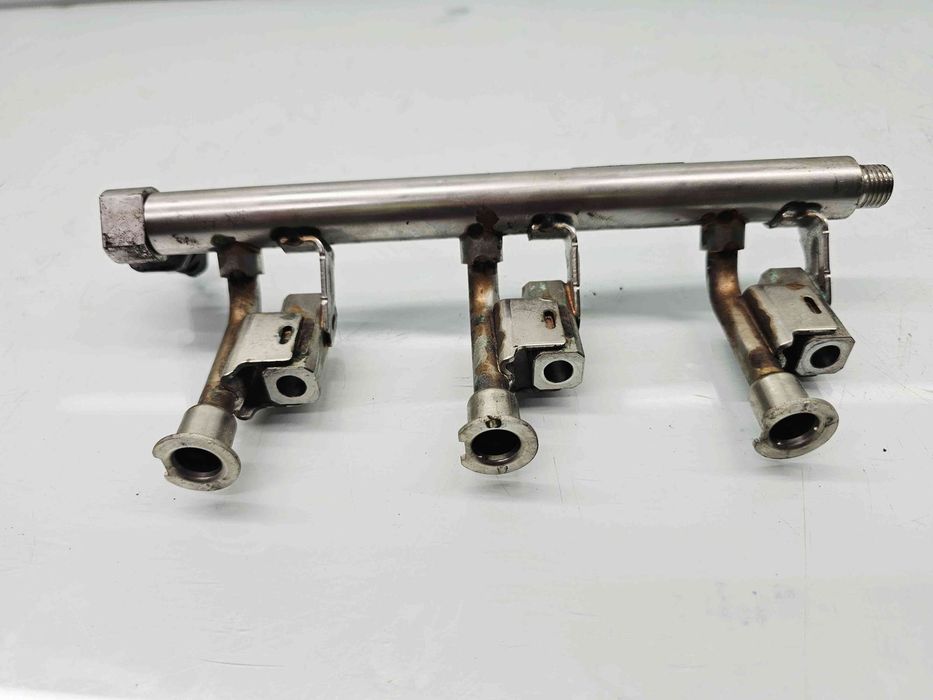 Rampa injectoare  Ford Focus 3 [Fabr 2010-2018] DM5G-9H487-AC 1.0 Benz